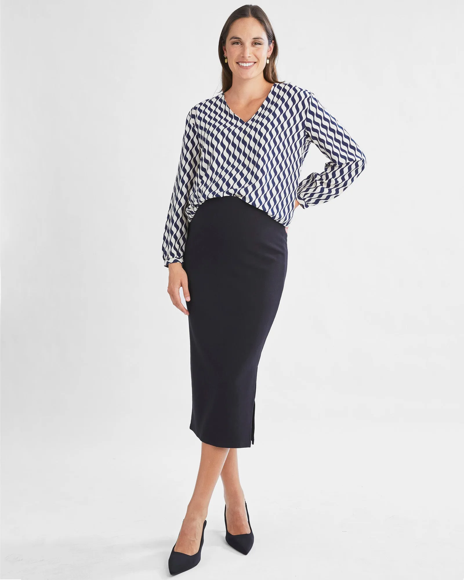 Ashley Geometric Wave-Print V-Neck Long-Sleeve Blouse