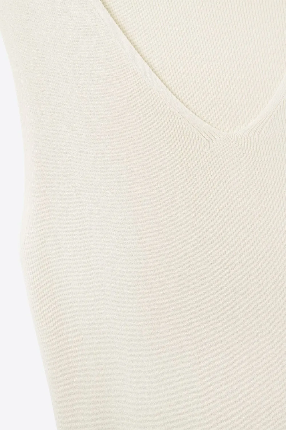 Beige Sleeveless Fine Knitted Top With V-Neck