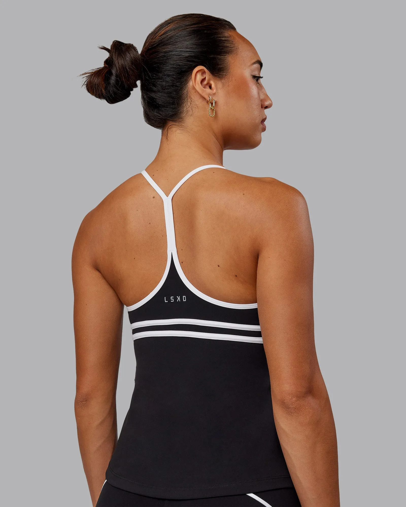 Distinction Performance Tank - Black-White