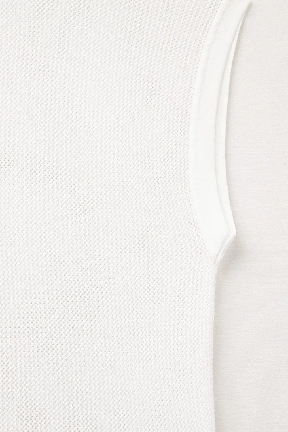 Grid Knit Sweater In White Color