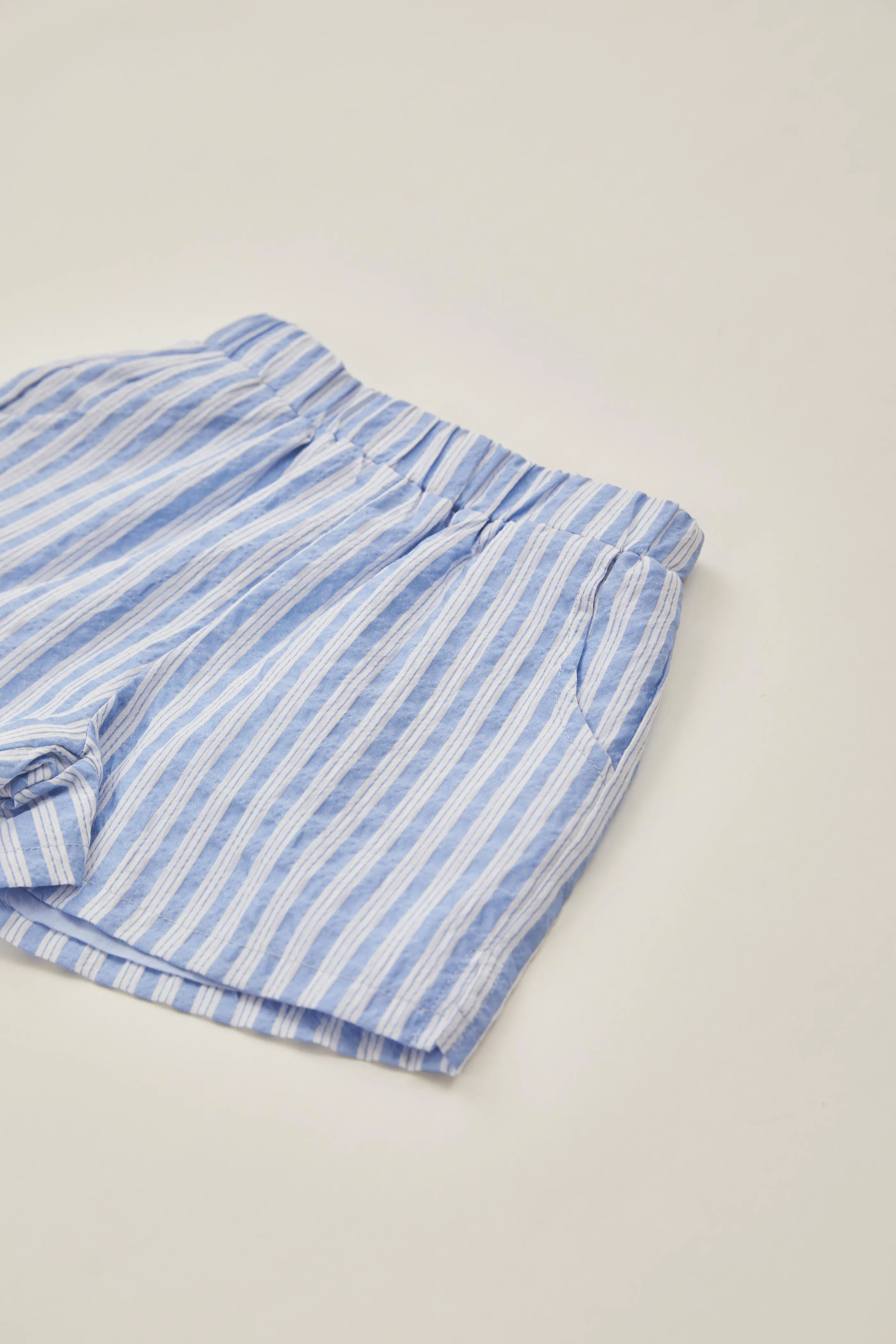 Mini Relaxed Shorts in Stripe Blue