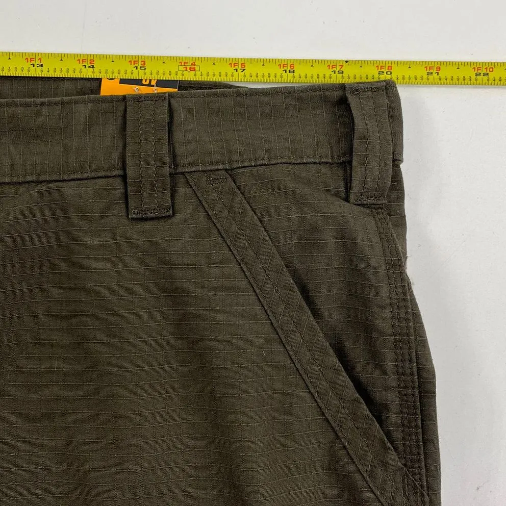 NWT Men's Carhartt Relaxed Fit Olive Green Cargo Shorts - Size 40