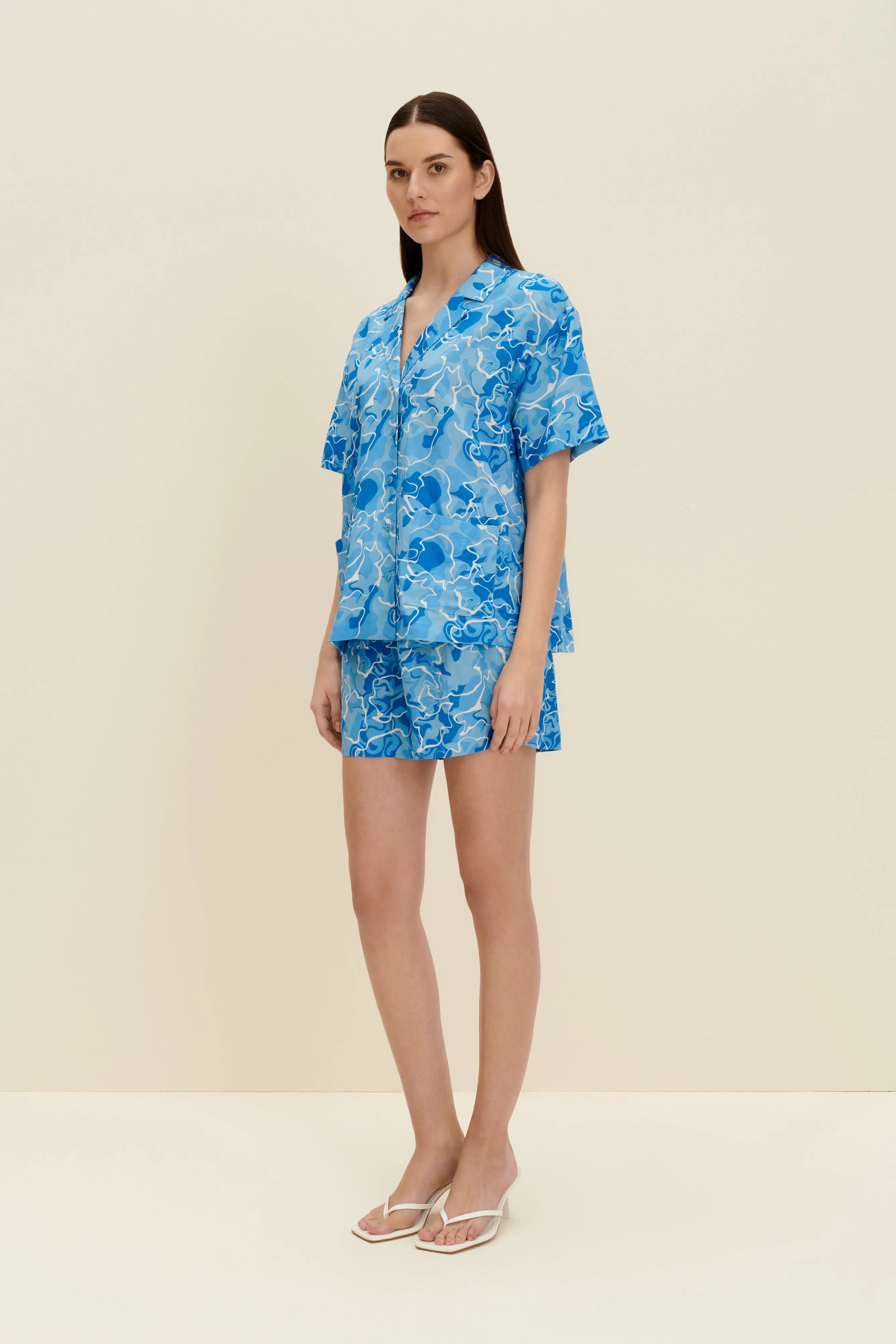 Short sleeve oversized shirt in Pool Water Print