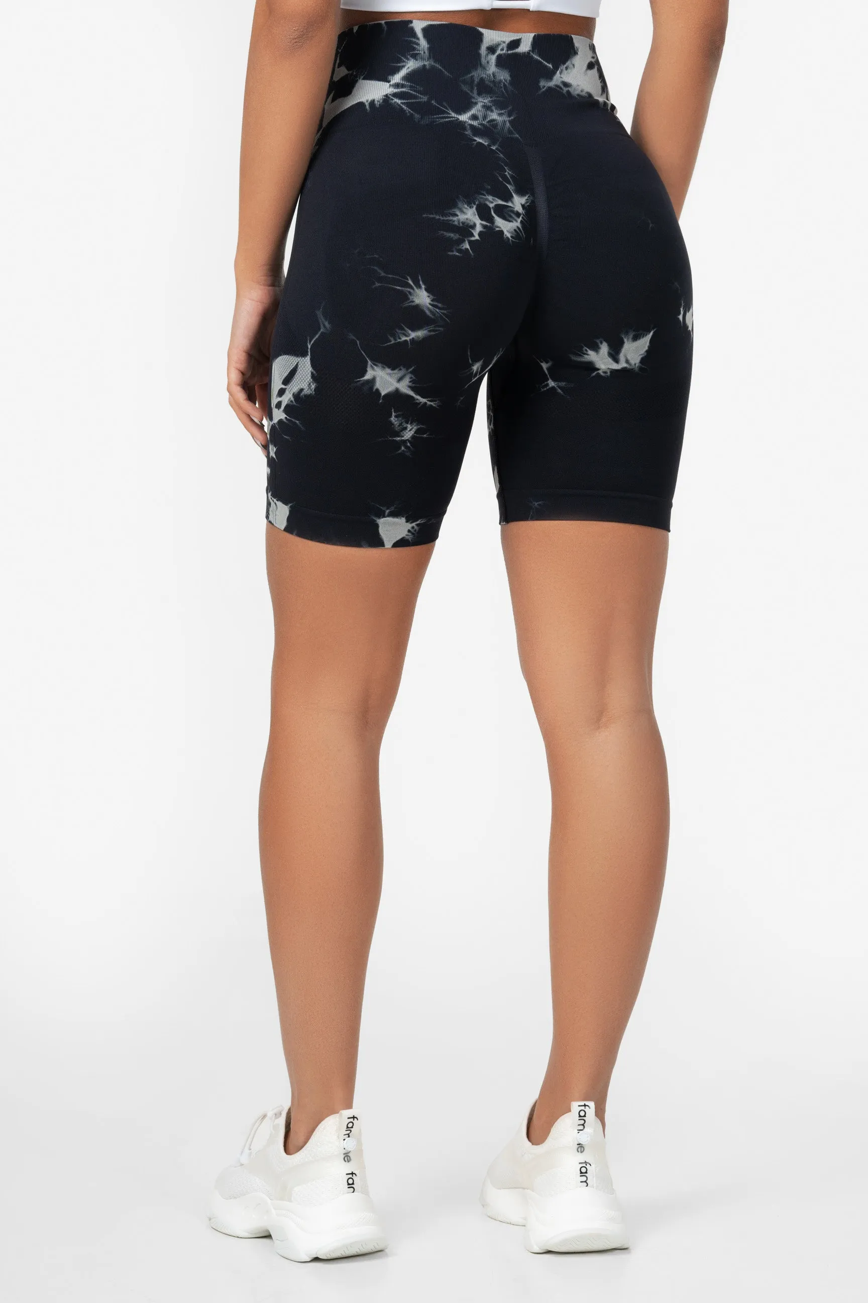 Tie Dye Scrunch Shorts