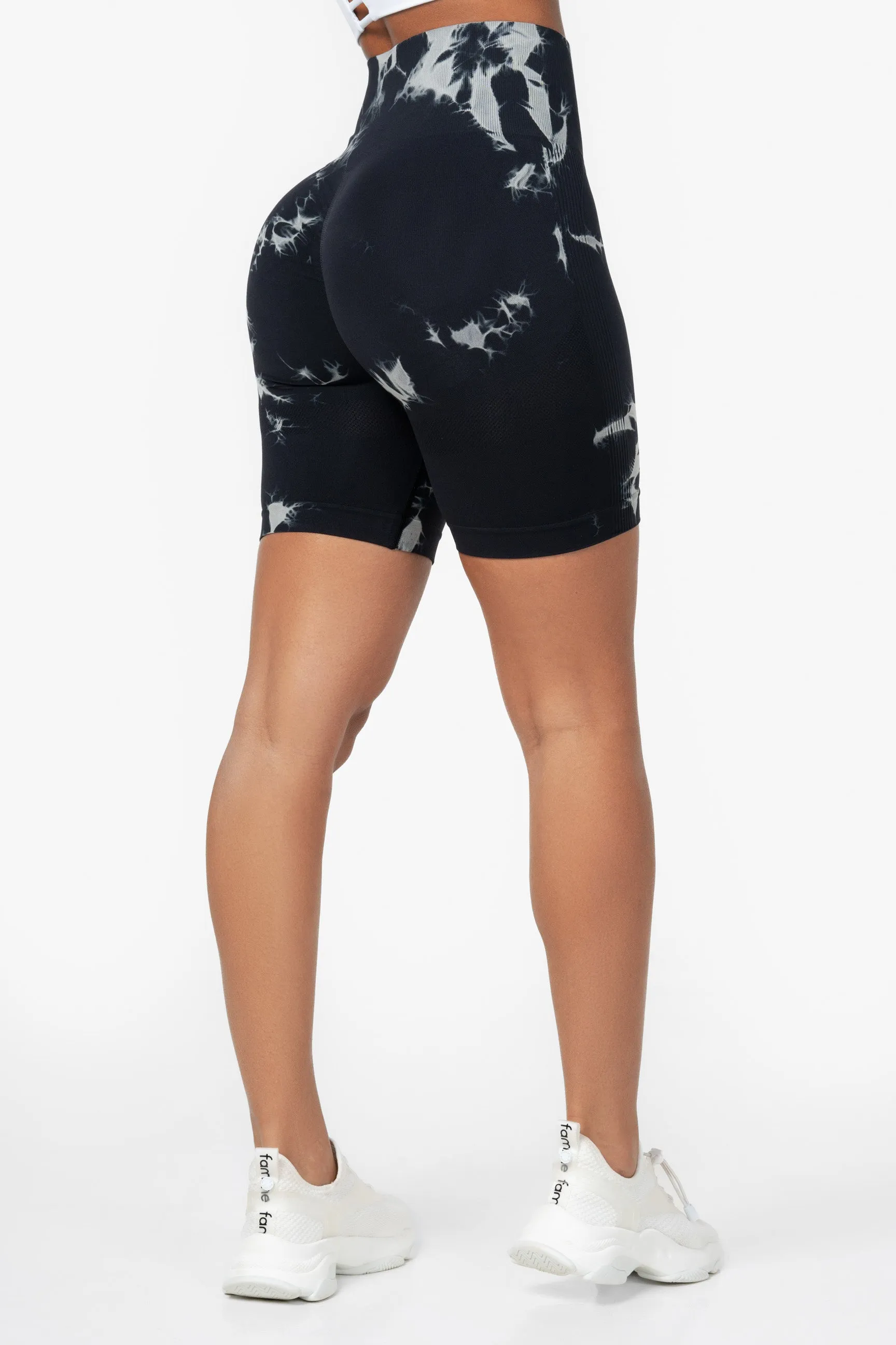 Tie Dye Scrunch Shorts