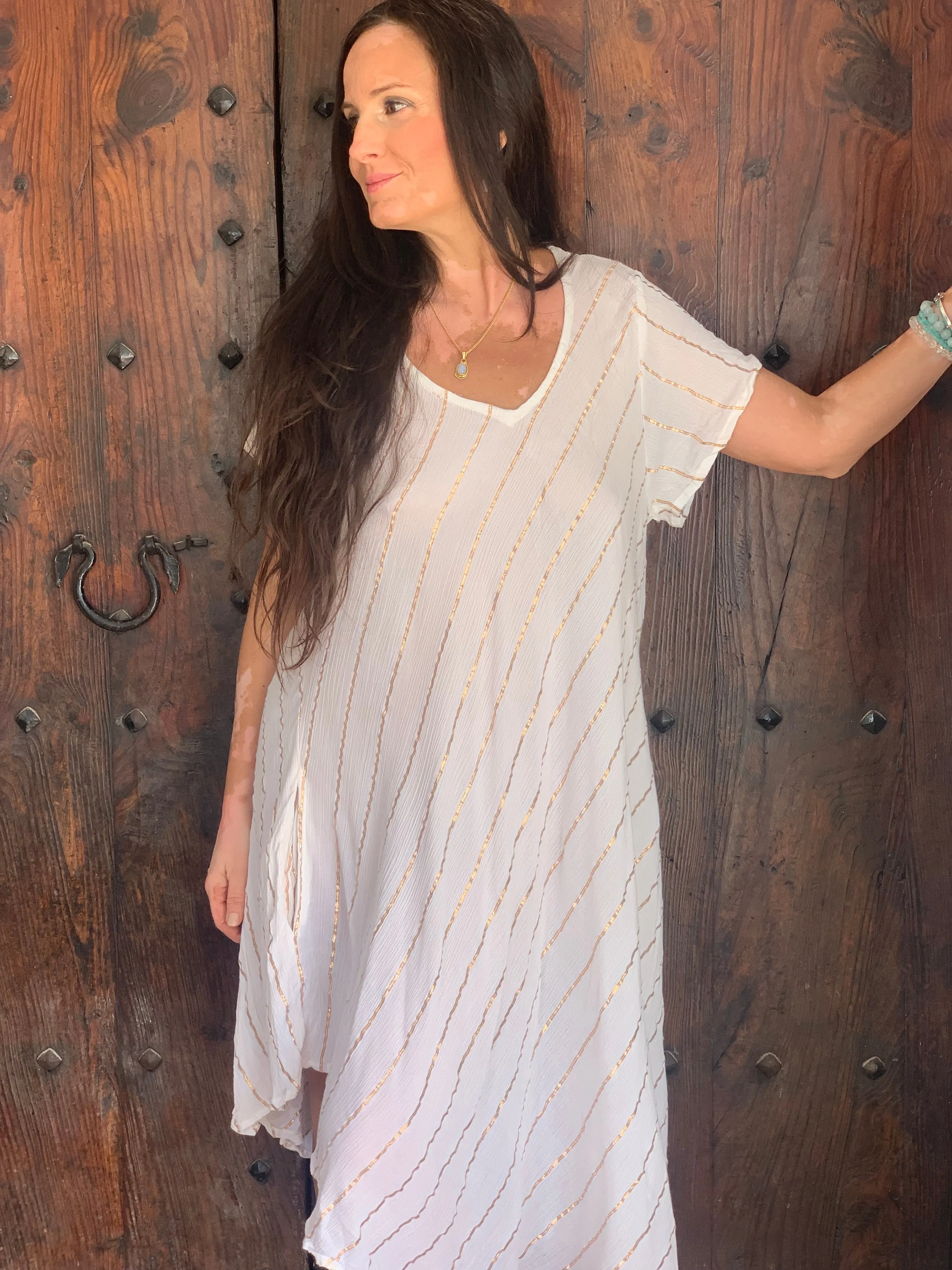 V neck half sleeve dress lurex  white