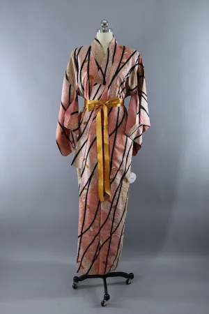Vintage 1950s Silk Kimono Robe / Salmon Pink & Black Meisen