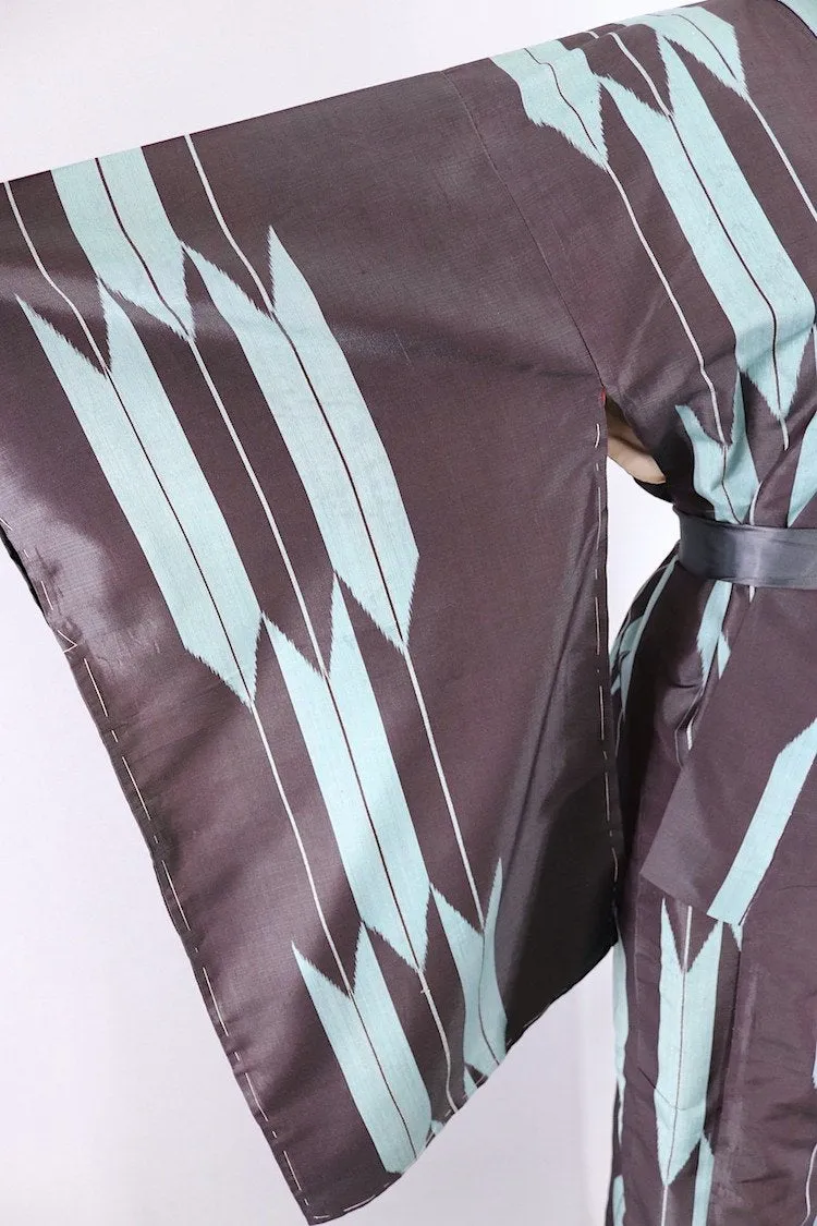 Vintage Silk Kimono Robe / Black & Blue Arrows